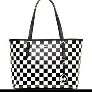 EUC Michael Kors bag